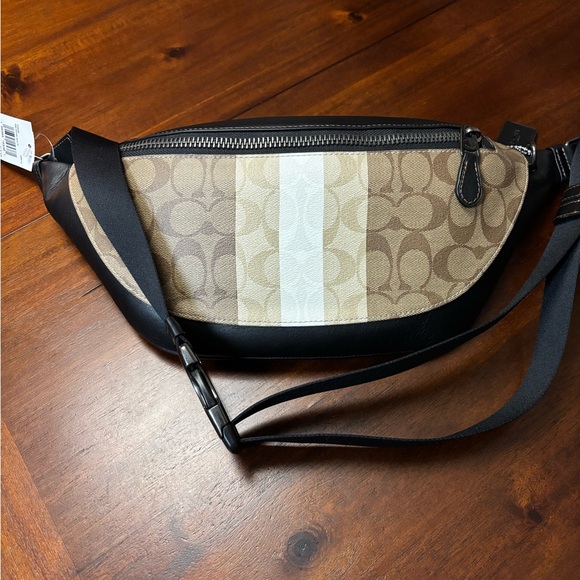 Coach CQ038 Warren Belt Bag Blocked Signature Canvas With Varsity Stripe - Picture 10 of 10